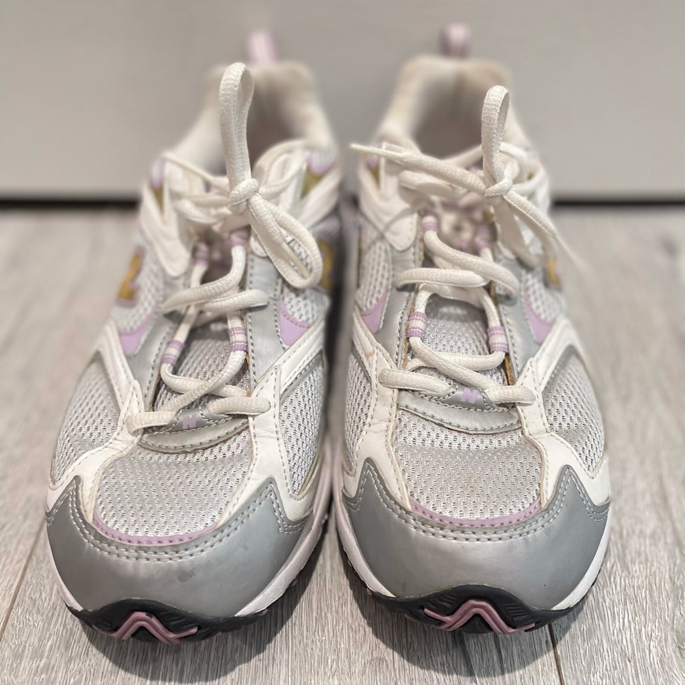 Women’s Shoes